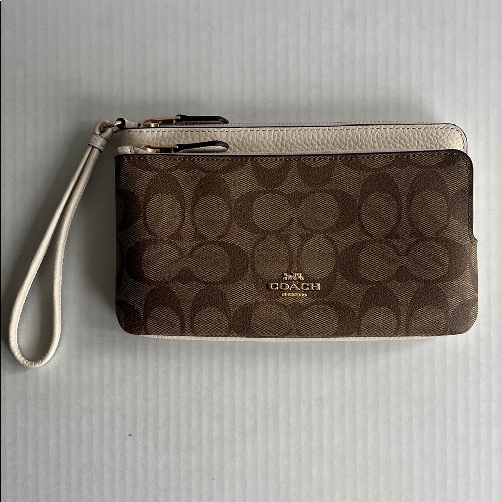Coach Double Zip Wristlet NWOT